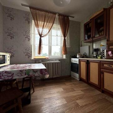 Продаж квартири 1 кім. вул. Бежівка (центр)