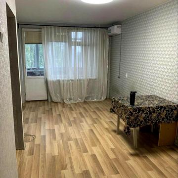 Зодчих вул., 64