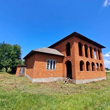 Продам будинок(новобудова)