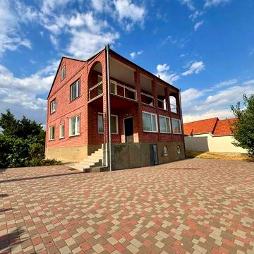 Продаю 2-поверховий будинок, Матвіївка, вул. Силікатна. Без комісії Ц5