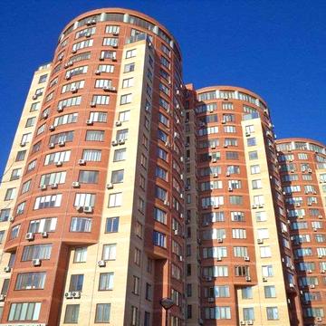 Трехкомнатная квартира на проспекте Шевченко. ЖК Бочки ЖК Бочки