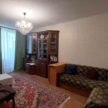 Продам 2 к. квартиру Героев Труда Нескореных метро Салтовское 606 м/н