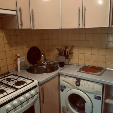 Сдам 2.кв Гвардейца Широнинцев, ТРК УКРАИНА, 4000 +к.у.