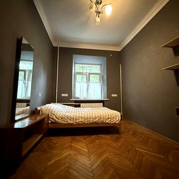 Здам 2хкімн. квартиру вул. Грушевського. Маріїнській парк, Арсенальна