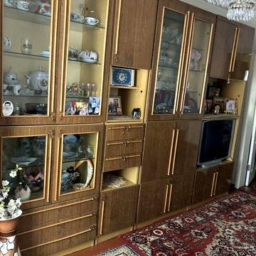 Продам дом в центре на 2 входа
