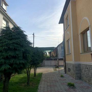 Продам гарний будинок!