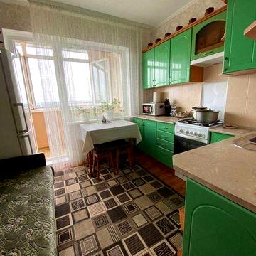 Продам 1 к квартиру по вул. О. Марченка ( Чайковського )