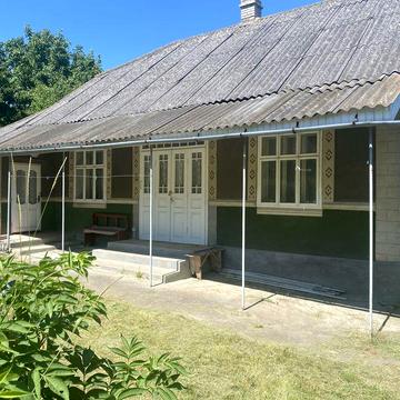 Продається будинок в с. Білівці, Дністровський р/н, Чернівецька обл