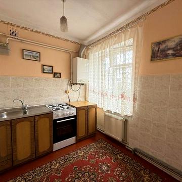 Продається квартира з АВТ ОПАЛЕННЯМ р-н Покровського Собору