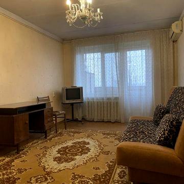 Сдам 2 к квартиру на Рабочей низ