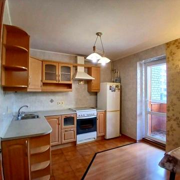 Вул Харківська (Декабристів) продам 3 к квартиру в гарному стані