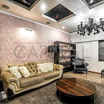 Розкішна 3-кімнатна з терасою  Панаса Мирного 17 178 м² Преміум-клас