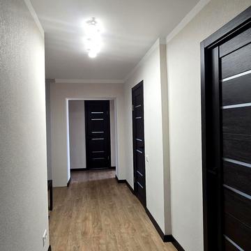 Тополева вул., 4-8