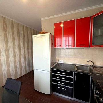 Продам трьохкімнатну квартиру Пісочин. Реальна! Співпрацюю