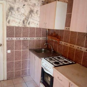 Здається частина будинку або квартира на землі з ділянкою!