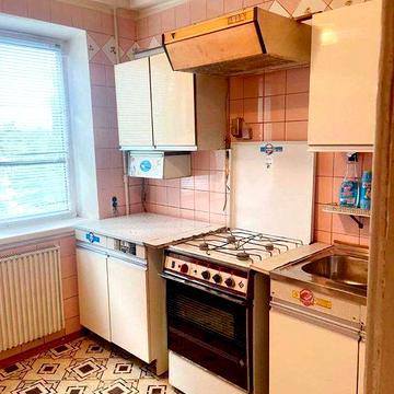 Продам 2-х к. квартиру, Олега Мудрака (Наумова) 27