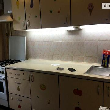 Довгострокова оренда 1к Квартира Євгена Танцюри (Генерала Петрова) вулиця