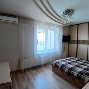 Тракторобудівників просп., 103-Б