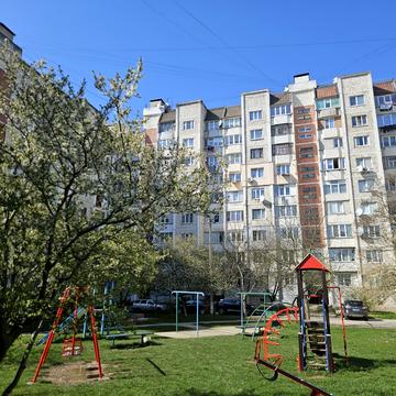 24 Серпня вул., 5
