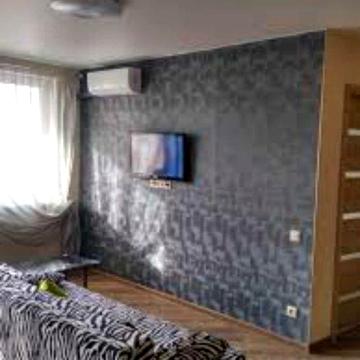 Продам 1к гостинку по пр.Героев Харькова