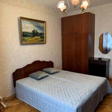 Іпсилантіївський пров. (Аїстова вул.), 5