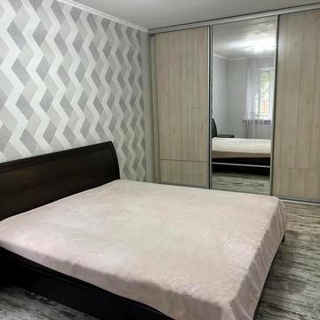 Академіка Шалімова вул. (Героїв Севастополя), 44/10