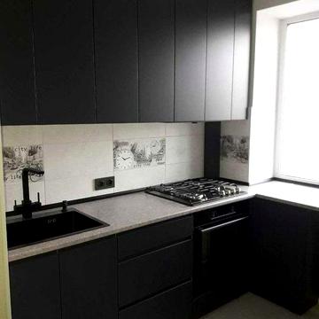 Продам 3-х кімн. квартиру, гарний стан, 2 балкони, вул. Короленка 52