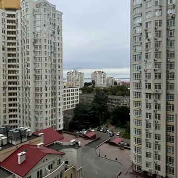 Продам 3 кімнатну квартиру Французський бульвар