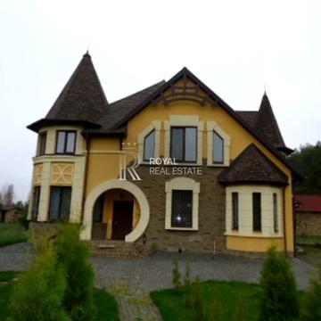 Каховська вул.
