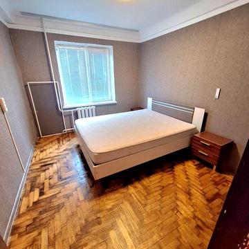 ПРОДАМ 2кв. ул.Лахтинская (курган) 7/9эт. цена 18000 у.е.