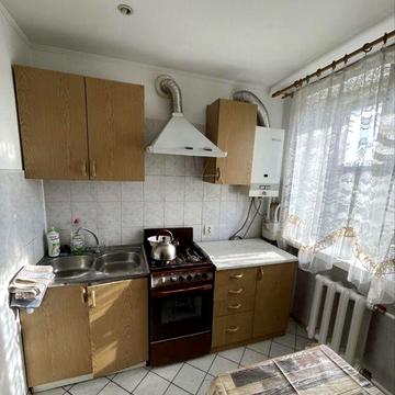 Оренда, 2 кім, Центр, вул. Руська, 10 000 грн