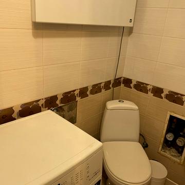 Космонавтів вул., 58/2