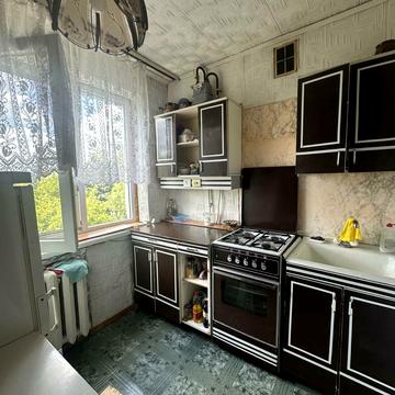 Симона Петлюри вул. (), 18в