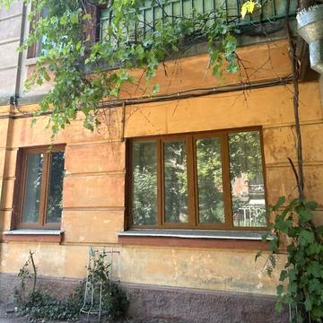 Фонтанська дорога вул., 8