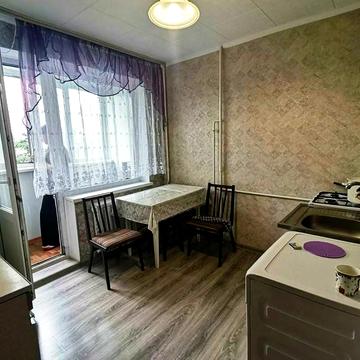 Академіка Глушкова просп., 26