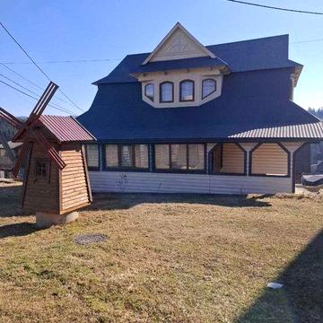 Будинок з видом на гори в центрі Яблуниці!!!