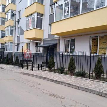 Чудова квартира, підключені всі комунікації.