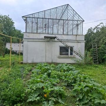 Продається чудовий недорогий будинок.