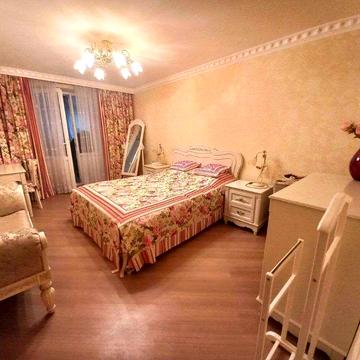 Продам 3 кімнатну квартиру в центрі міста - свіжий якісний ремонт