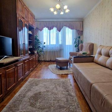 Продам 2к квартиру ж/м Солнечный, Любарского