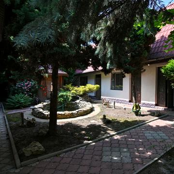 Дарвіна вул., 7