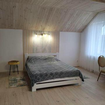 Шикарна. Перша здача.1кв+кухня студія. Музикалка.