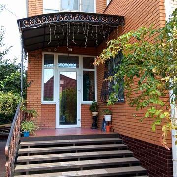 Продаю двоповерховий будинок р-н"Рассвет"