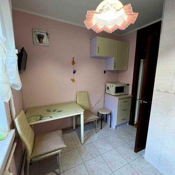 Оренда 2 к квартири Автозаводська 11 Оболонський