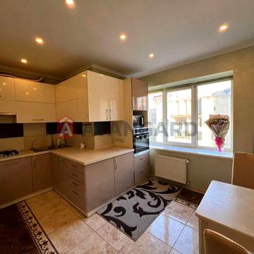 Шикарна квартира у комфортгому для життя місці