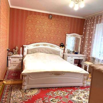 Терміновий продаж будинку! В самому центрі міста Шепетівка