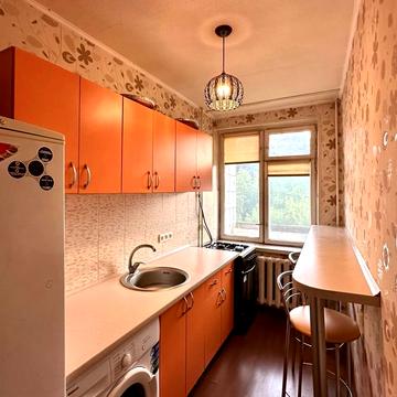 Кирилівська вул. (Фрунзе), 89