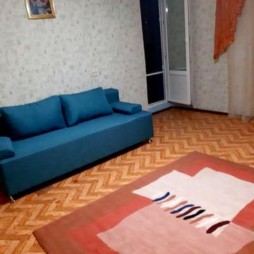 Здам довгостроково 2-х кім кв Нафтовиків ціна 8000 грн , залог