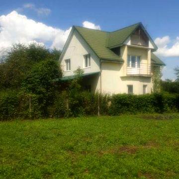 Будинок двоповерховий продам в Березані