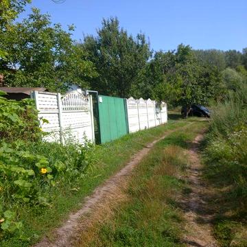 Продается часный дом.на берегу реки Сейм под жилой дом дачу г.Батурин.